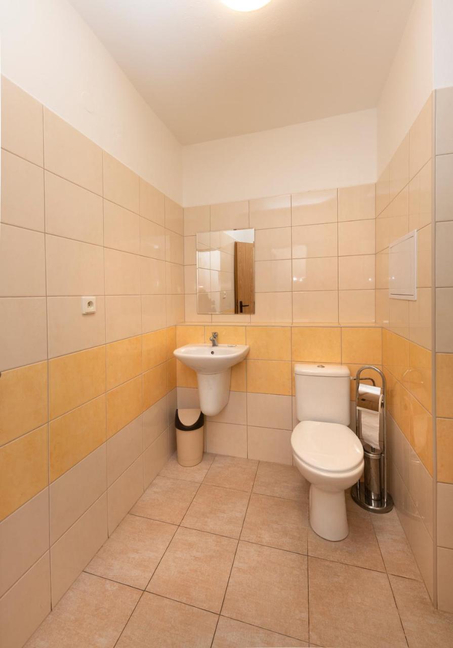 Hotel Buly Pisek  Ngoại thất bức ảnh